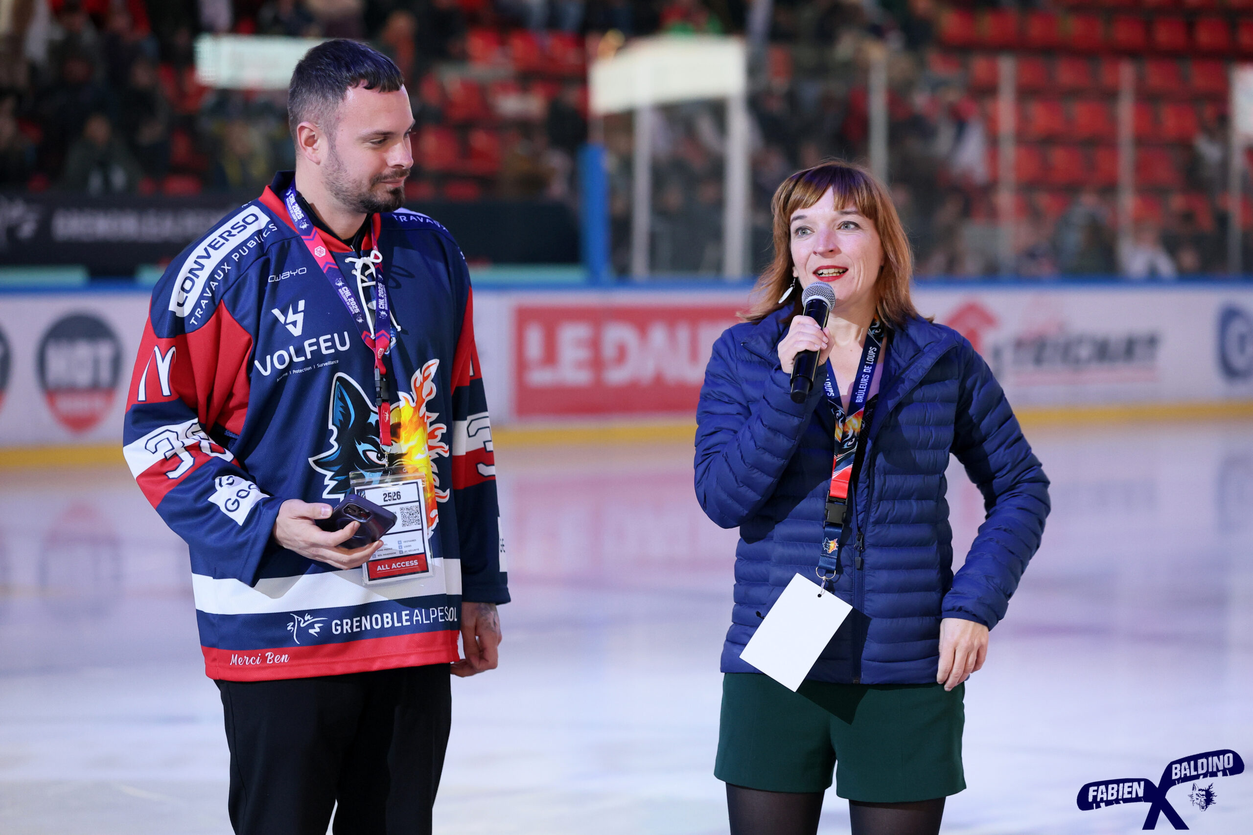 Prise de parole sur la glace